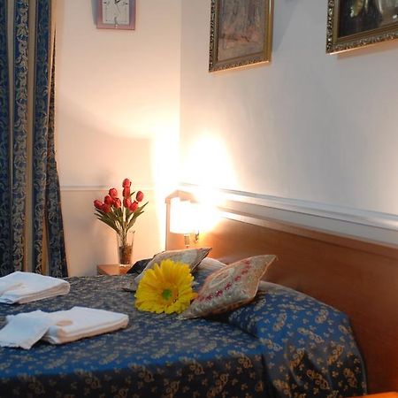 B&B Gerbera Roma Екстер'єр фото